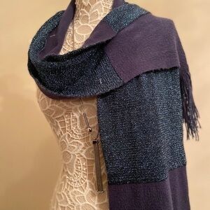 Gorgeous Blue Scarf